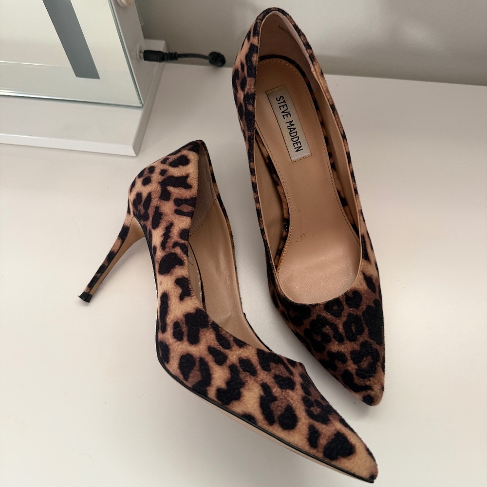 Steve Madden Leonard heel